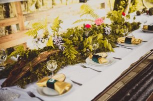 Сервировка стола на эко свадьбе